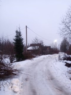 Стрижку растительности начали с пожарного выезда(ул. Косая), постепенно будем продвигаться дальше 01.02.2024г.